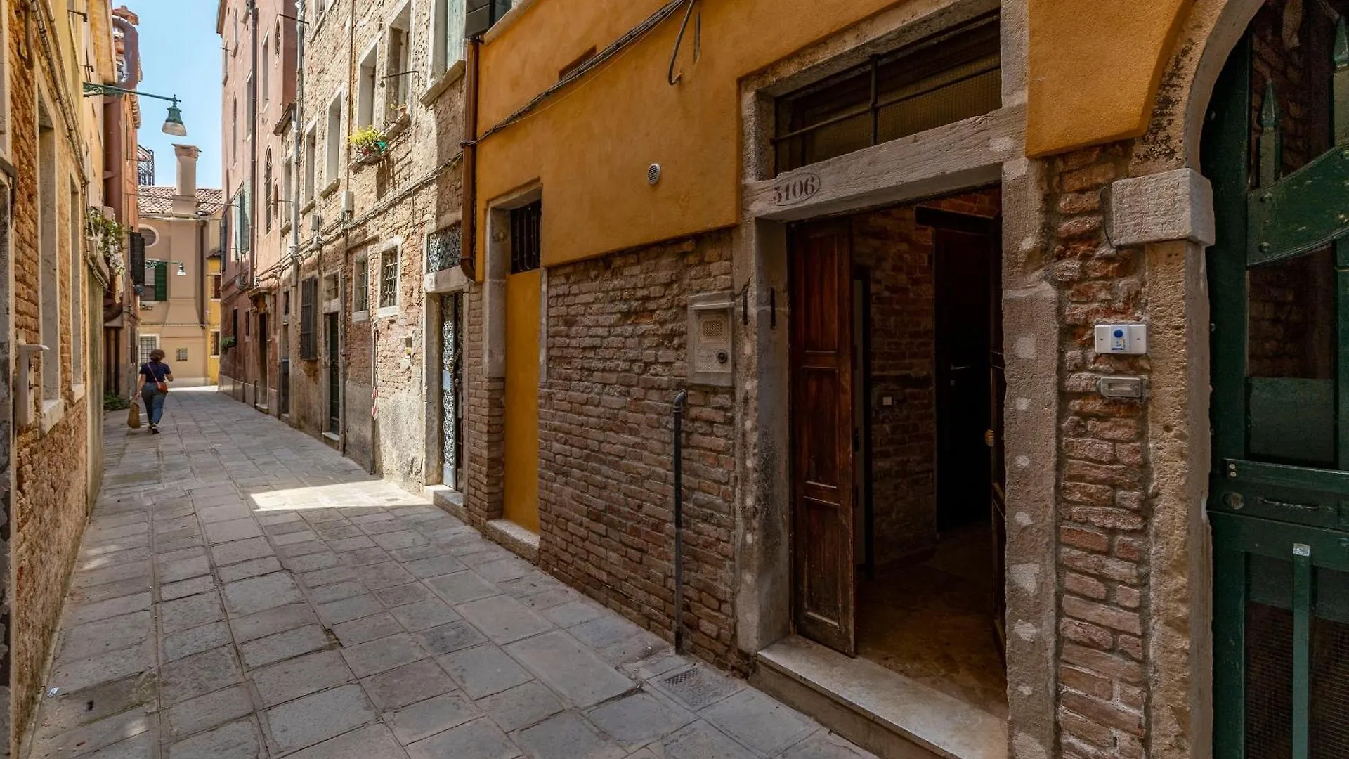Apartment Ca Dei Zoti3 With Luggage Room Venice